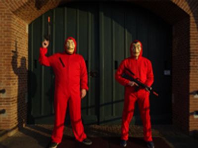 VR Games Moord Diner & La Casa De Papel-image
